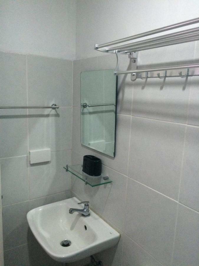 Unit 1109 Cityscape Residences Bacolod Extérieur photo